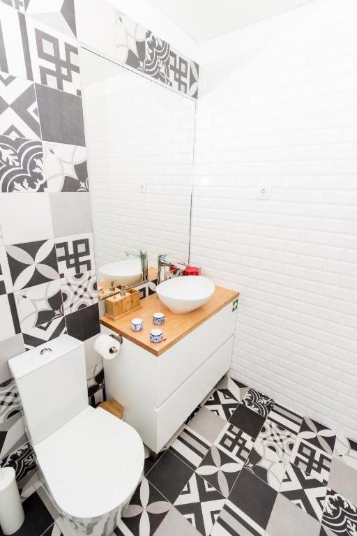 Oporto Modern Apartments - Campanha Train Station エクステリア 写真